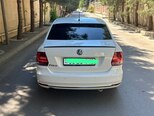 Volkswagen Polo-3
