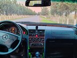 Mercedes C 200-11