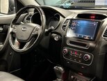 Kia Sorento-7