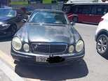 Mercedes E 220-1