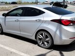 Hyundai Elantra-4