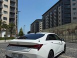 Hyundai Elantra-7