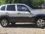 Chevrolet Niva-11