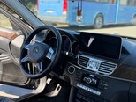 Mercedes E 220-6