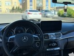 Mercedes E 220-8