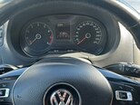 Volkswagen Polo-12