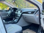 Hyundai Sonata-9