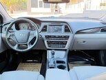 Hyundai Sonata-8