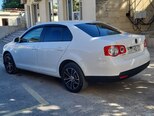 Volkswagen Jetta-4