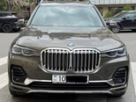 BMW X7-1