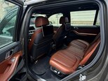 BMW X7-6