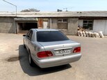 Mercedes E 280-5