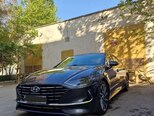 Hyundai Sonata-2