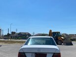Mercedes 300 D-3