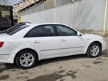 Hyundai Sonata-15