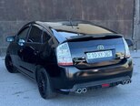 Toyota Prius-4