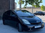 Toyota Prius-3