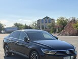 Volkswagen Passat-2