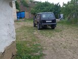 LADA (VAZ) Niva-8