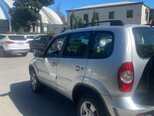 Chevrolet Niva-5