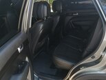 Kia Sorento-8