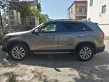Kia Sorento-12