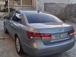 Hyundai Sonata-5