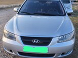Hyundai Sonata-1