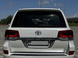 Toyota Land Cruiser-2