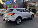 Hyundai Santa Fe-16