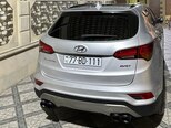 Hyundai Santa Fe-13
