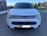 Mitsubishi Outlander-1