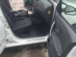 Renault Logan-9
