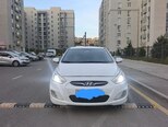 Hyundai Accent-1
