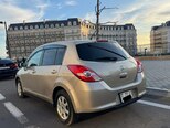 Nissan Tiida-6