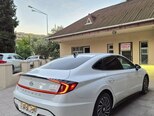 Hyundai Sonata-4