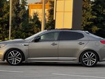 Kia Optima-5