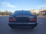 Mercedes E 220-4