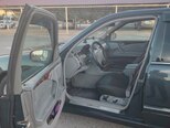 Mercedes E 220-11