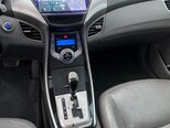 Hyundai Elantra-7