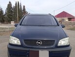 Opel Zafira-4