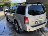 Nissan Pathfinder-3