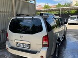 Nissan Pathfinder-2