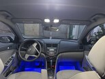 Hyundai Accent-12