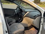 Hyundai Accent-8