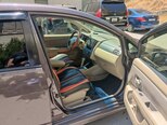 Nissan Tiida-8