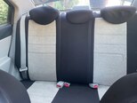 Hyundai Accent-8