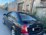 Hyundai Accent-5