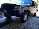 Jeep Grand Cherokee-1