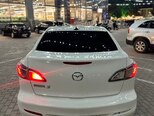 Mazda 3-8